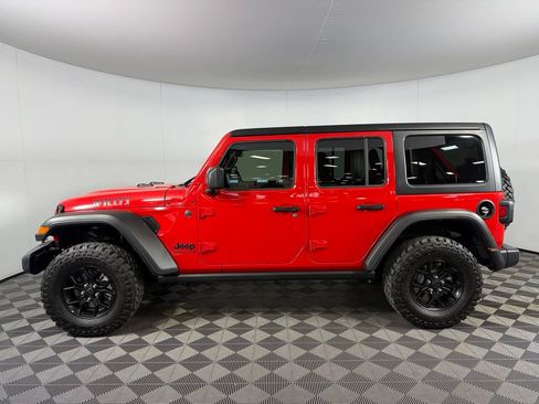Used 2025 Jeep Wrangler Unlimited Sport AWD/4WD image 10