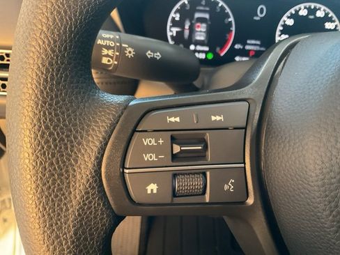 New 2026 Honda HR-V LX image 9