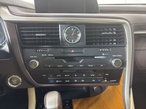 Used 2017 Lexus RX 350 FWD w/ Premium Package image 25