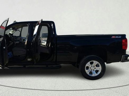 Used 2017 Chevrolet Silverado 1500 LT w/ All Star Edition AWD/4WD image 11