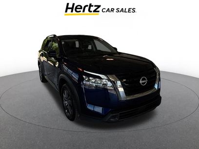 Used 2025 Nissan Pathfinder SV