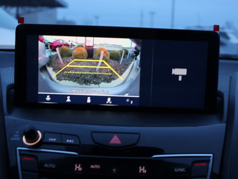 Used 2023 Acura RDX SH-AWD image 22