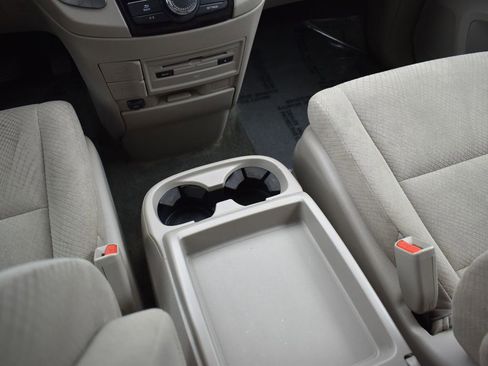 Used 2017 Honda Odyssey SE image 21