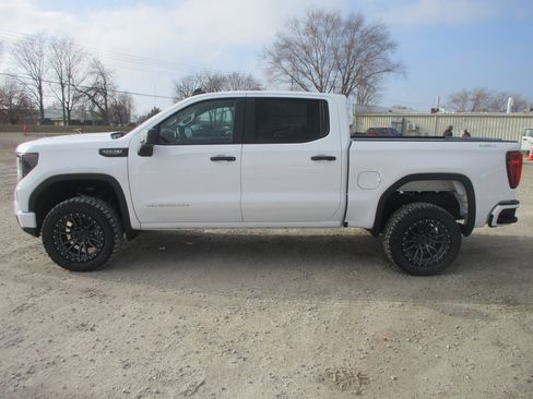 New 2026 GMC Sierra 1500 Pro image 9