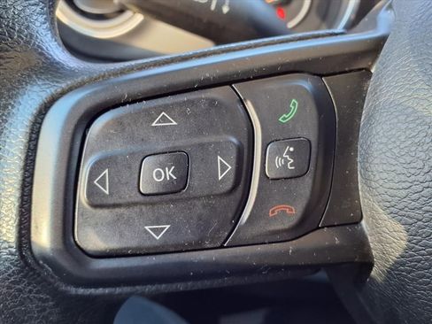 Used 2021 Jeep Gladiator Sport image 19