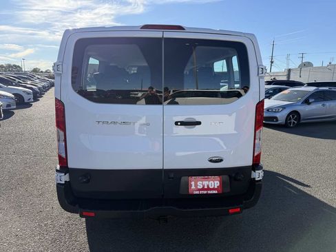 Used 2018 Ford Transit 350 XLT RWD image 4