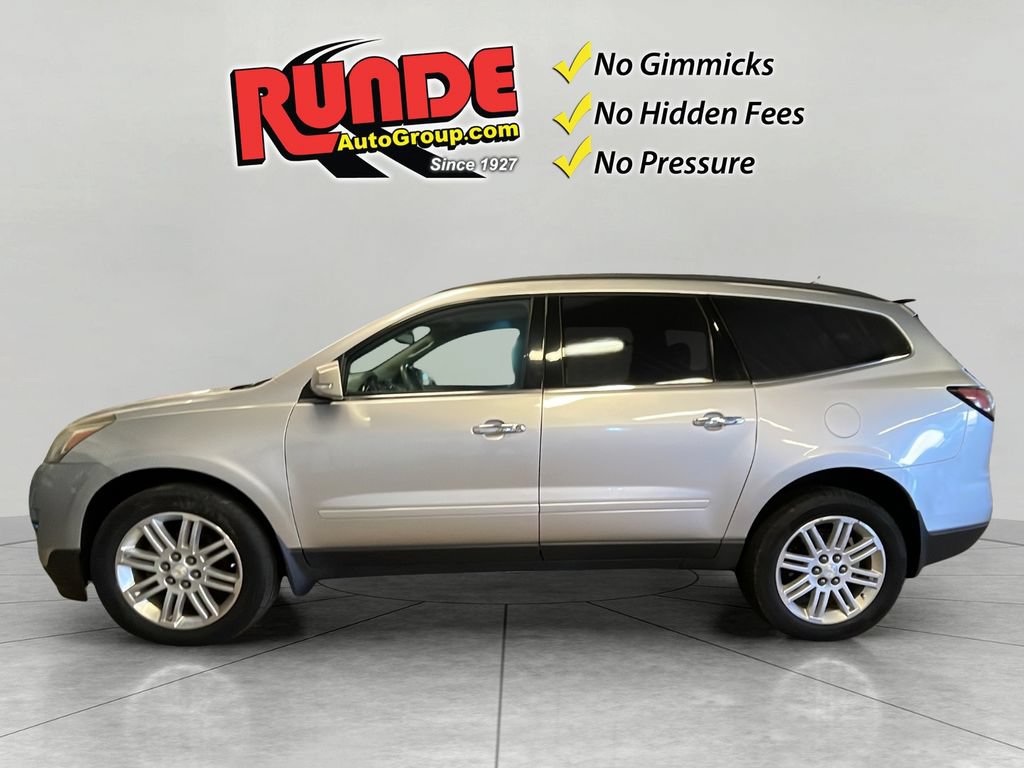 Used 2015 Chevrolet Traverse LT w/ Style and Technology Package AWD/4WD image 3