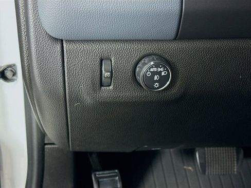 Used 2021 Chevrolet Colorado Z71 w/ Safety Package image 12