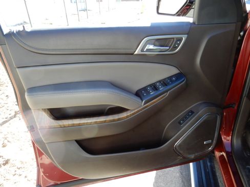 Used 2018 GMC Yukon Denali image 23