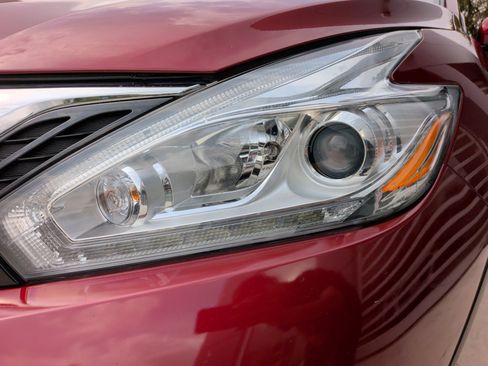 Used 2017 Nissan Murano SL image 6