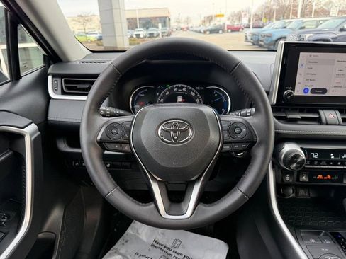 Used 2025 Toyota RAV4 Woodland Edition image 14