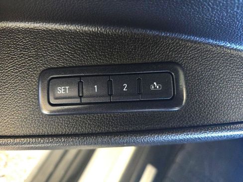 Used 2017 Chevrolet Tahoe LT image 21