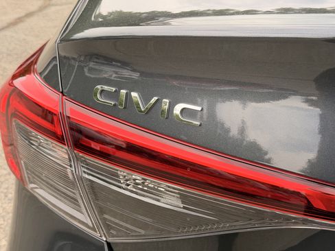Certified 2024 Honda Civic Sport image 27
