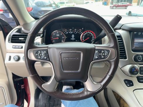 Used 2016 GMC Yukon XL Denali w/ Open Road Package AWD/4WD image 12