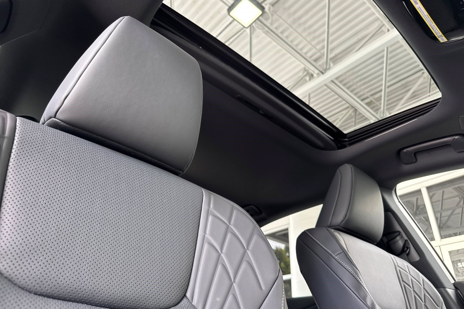 New 2026 Lexus RX 450h AWD image 13