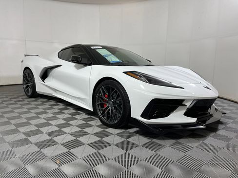Used 2021 Chevrolet Corvette Stingray Preferred Cpe w/ 2LT image 6