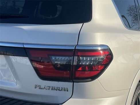 Used 2022 Nissan Armada Platinum w/ Captain's Chairs Package image 9