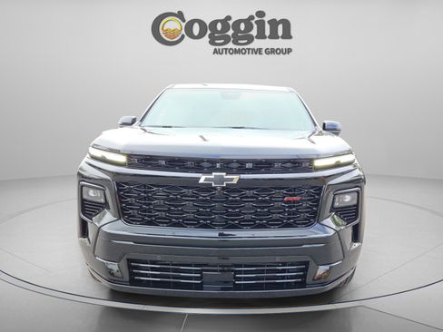 New 2026 Chevrolet Traverse RS w/ LPO, Floor Liner Package image 8