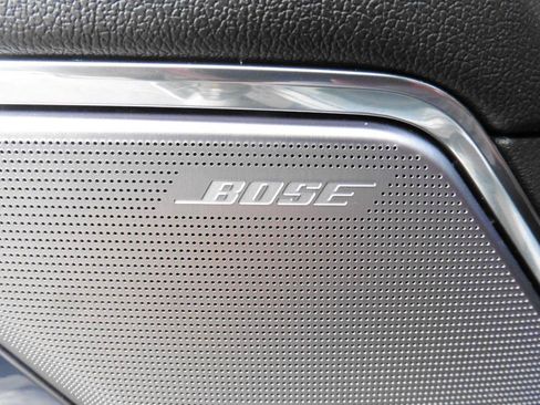 Used 2024 Chevrolet Silverado 1500 High Country w/ Technology Package AWD/4WD image 9