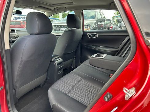 Used 2016 Nissan Sentra SR FWD image 32