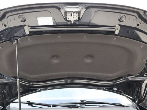 Used 2024 Volkswagen Tiguan SE image 20