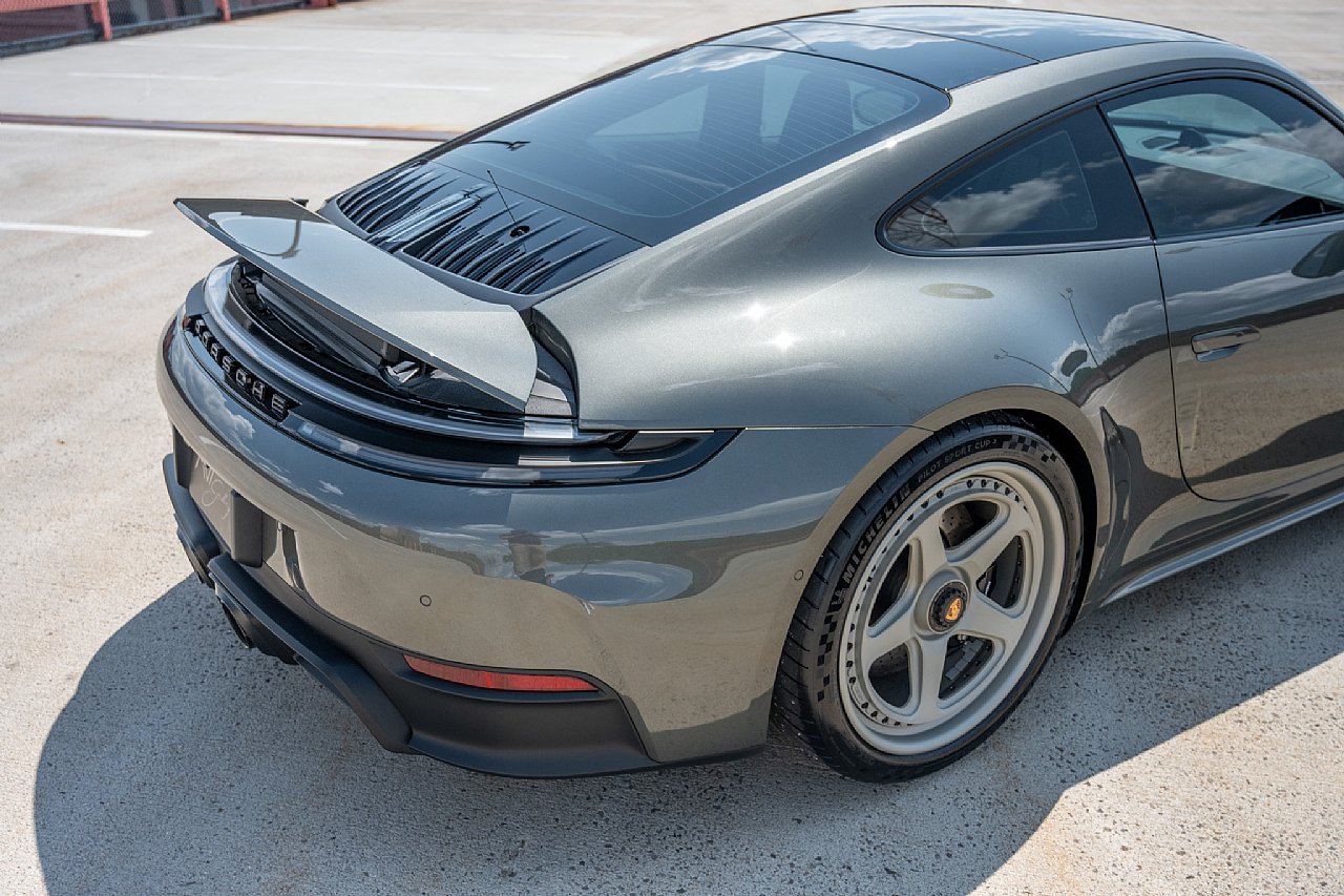 Used 2026 Porsche 911 Carrera GTS RWD image 19
