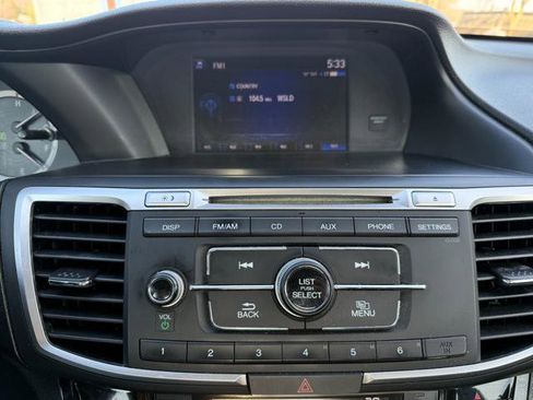 Used 2016 Honda Accord LX image 9