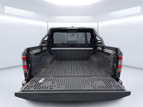 Used 2024 Nissan Frontier SV w/ Hardbody Edition image 19