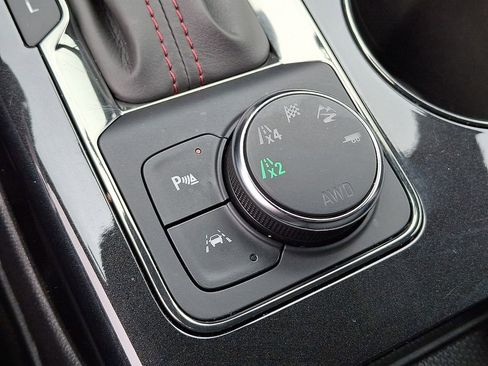 Used 2022 Chevrolet Blazer RS w/ Enhanced Convenience Package image 26