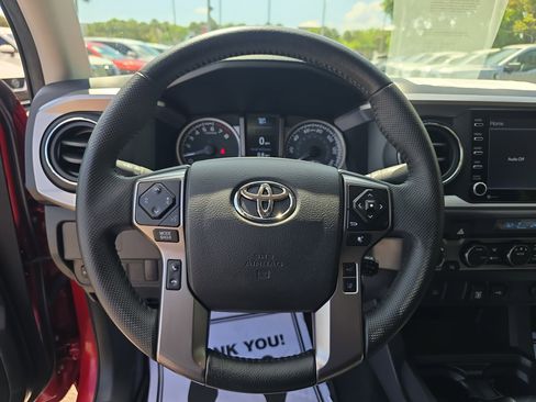 Used 2022 Toyota Tacoma SR5 image 28