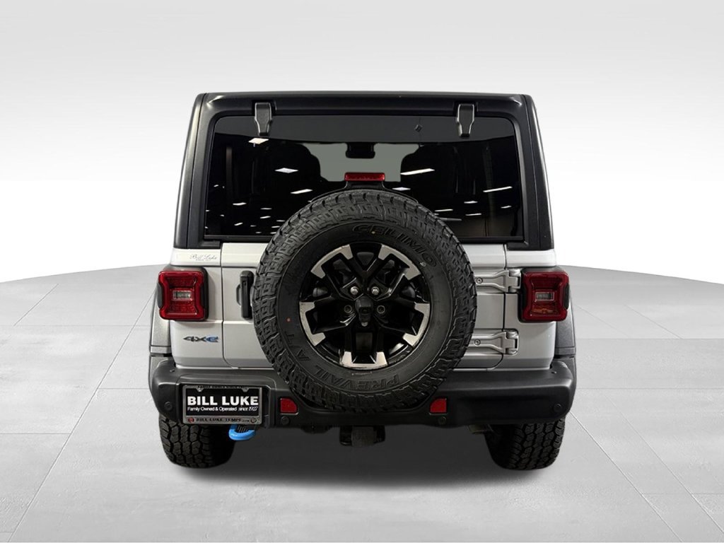 Used 2024 Jeep Wrangler Unlimited Rubicon 4xe w/ Capability Package AWD/4WD image 6