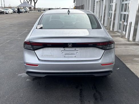 Certified 2025 Honda Accord LX image 3