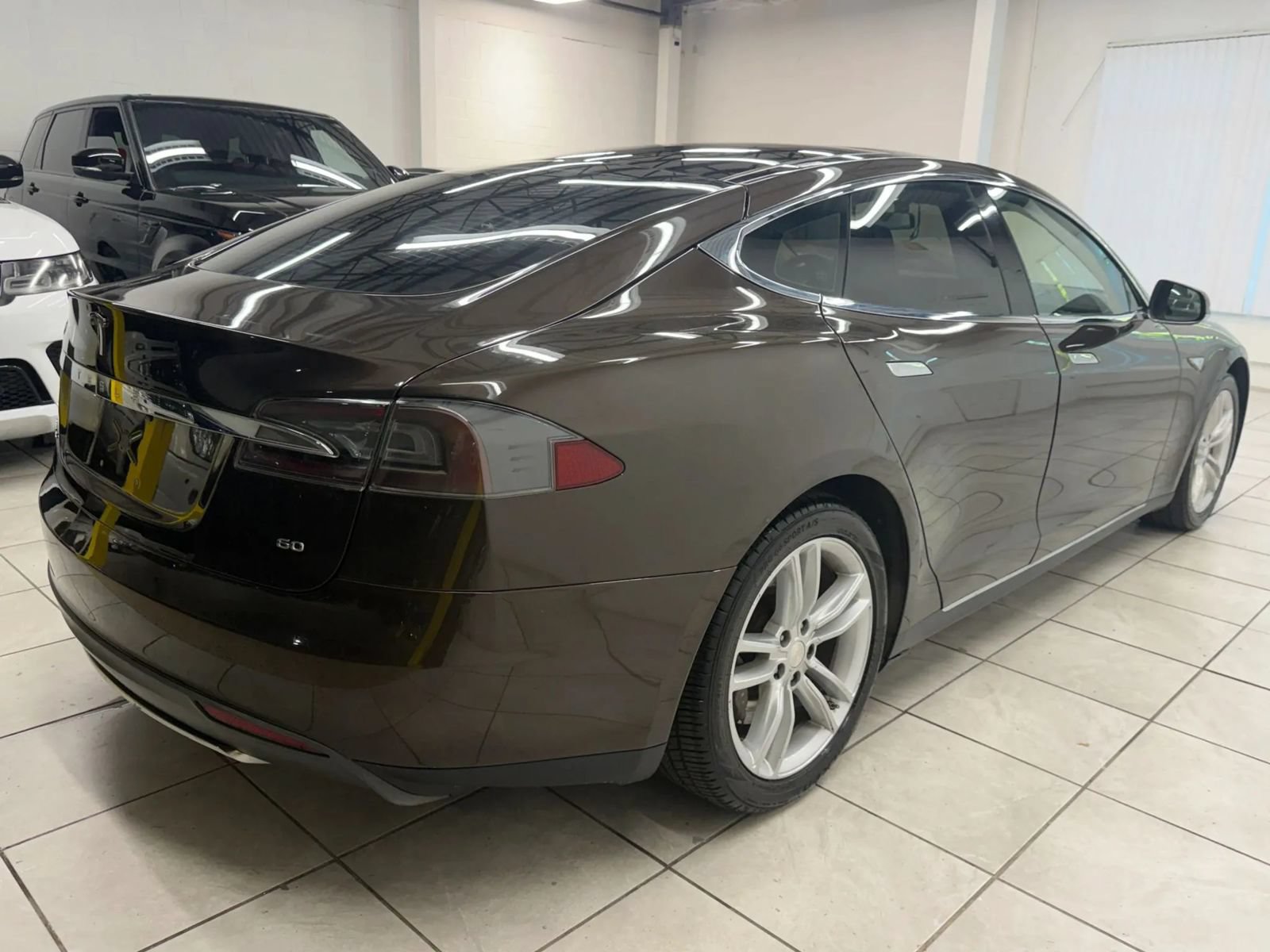 Used 2013 Tesla Model S RWD image 9