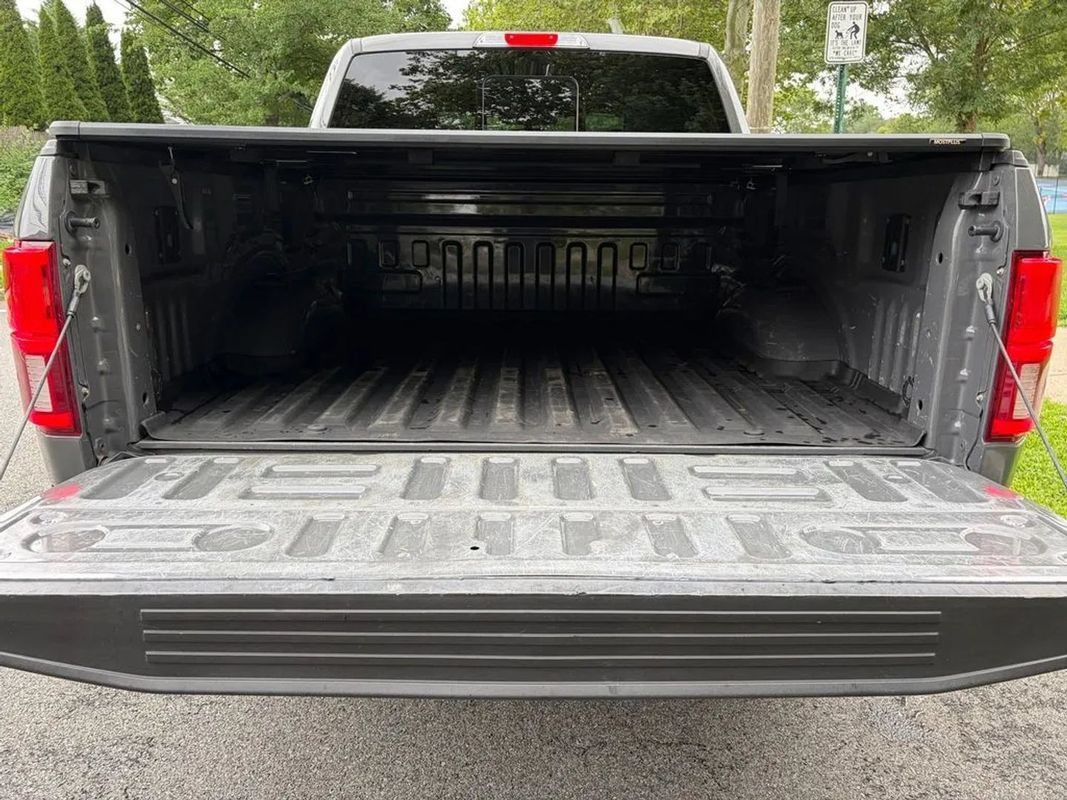 Used 2020 Ford F150 Lariat w/ Equipment Group 502A Luxury AWD/4WD image 7
