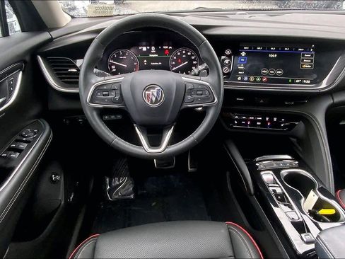 Used 2022 Buick Envision Essence w/ Technology Package II image 6