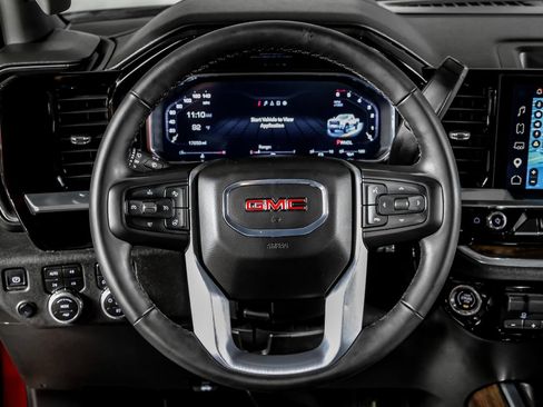 Used 2026 GMC Sierra 2500 SLT AWD/4WD image 16