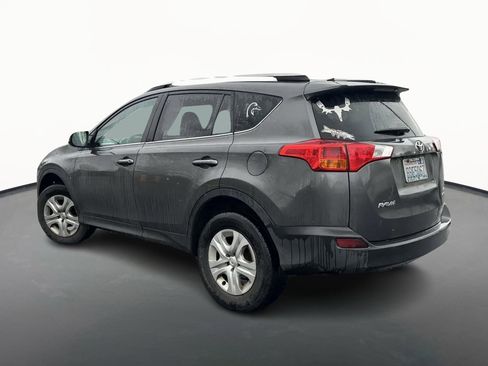 Used 2013 Toyota RAV4 LE image 25