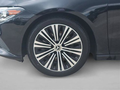 Used 2023 Mercedes-Benz CLA 250 image 15