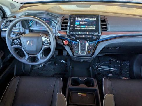 Used 2023 Honda Odyssey Elite image 18
