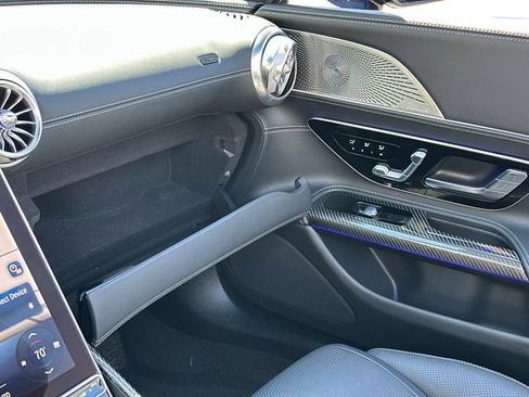 Certified 2022 Mercedes-Benz SL 63 AMG 4MATIC image 31