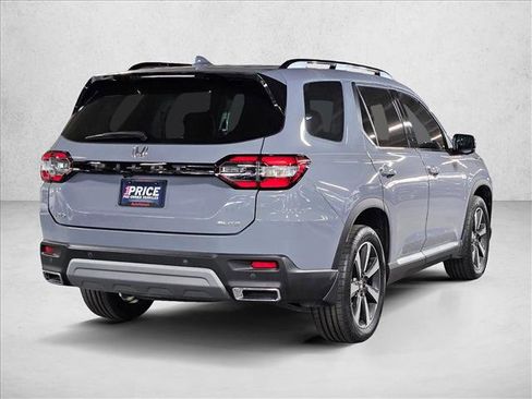 Used 2023 Honda Pilot Elite image 5