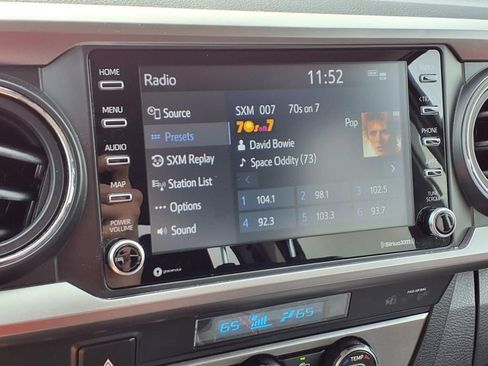 Used 2023 Toyota Tacoma SR5 image 7