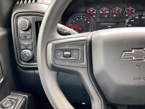 Used 2021 Chevrolet Silverado 1500 Custom AWD/4WD image 27