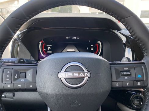 New 2026 Nissan Pathfinder SL AWD/4WD image 15