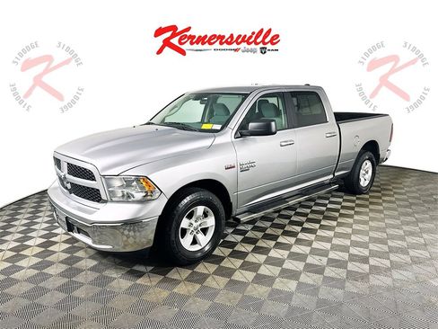 Used 2020 RAM 1500 Classic SLT image 3