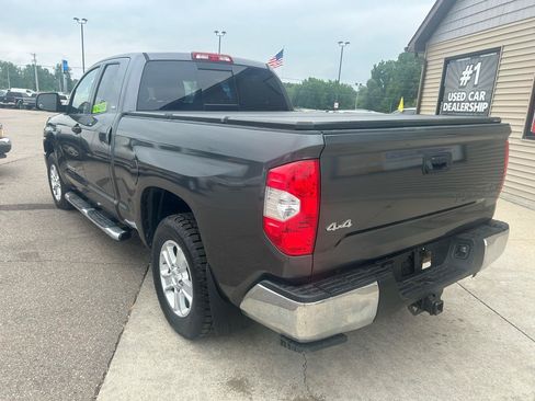 Used 2018 Toyota Tundra SR5 AWD/4WD image 7