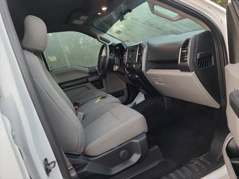 Used 2017 Ford F150 XLT image 18