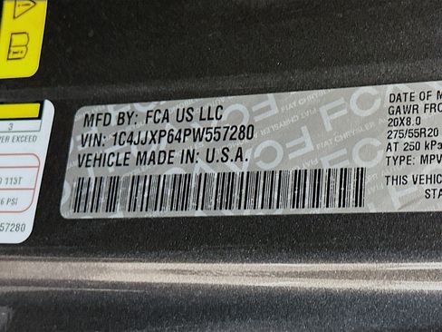 Used 2023 Jeep Wrangler Sahara w/ Cold Weather Group image 12