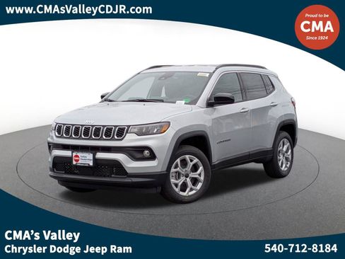 New 2026 Jeep Compass Latitude AWD/4WD image 1