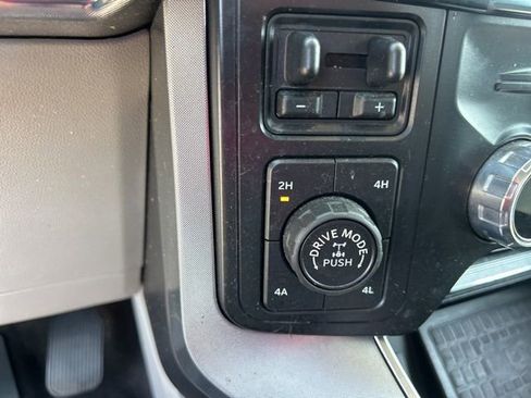 Used 2022 Ford F150 Limited AWD/4WD image 27